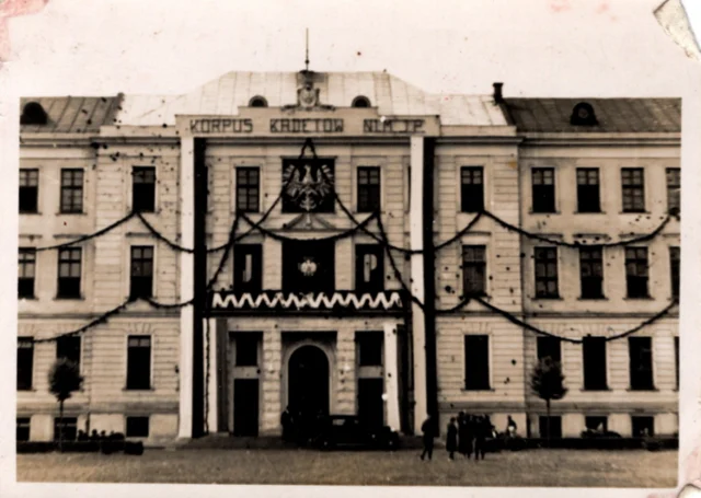 School photograph from the family collection